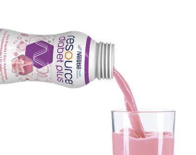 Nestlé Resource Diabet Plus Preparat odżywczy w płynie smak truskawkowy 800 ml (4 x 200 ml)